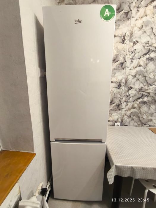 Доставка холодильник люстра