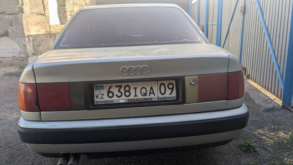 Продам audi 100 C4