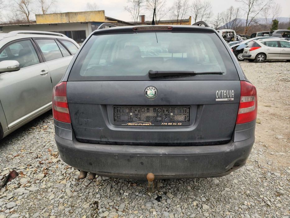 Skoda Octavia mk2 на части BMM автомат 2.0 140кс