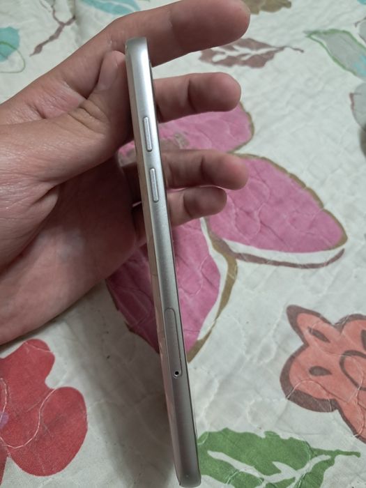 Продам телефон Samsung A5