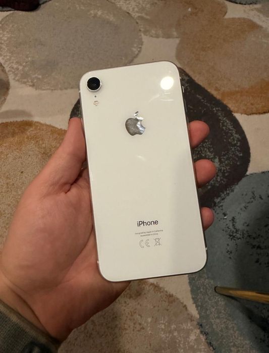 Vând/Schimb iPhone XR Alb