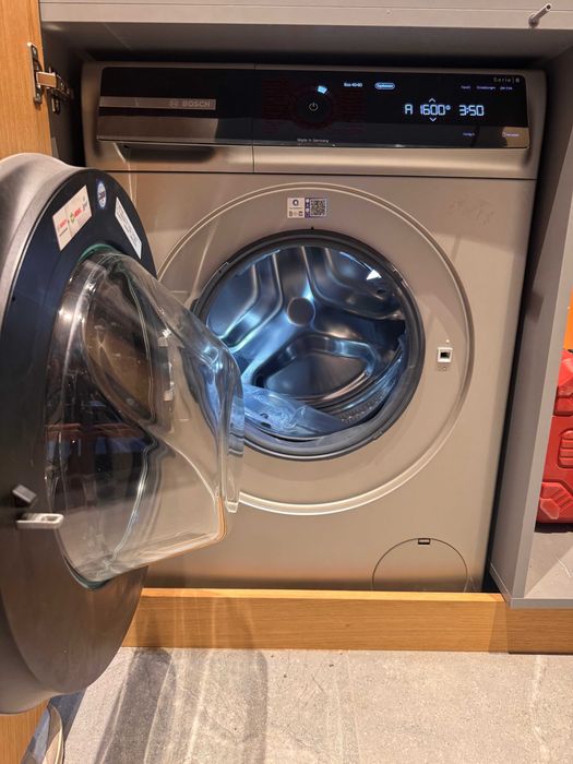 Пералня BOSCH 8 series WGB2560X0