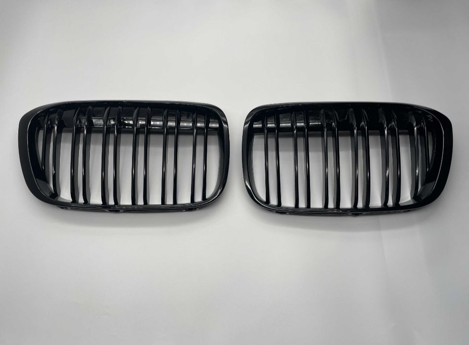 Grile duble negre M compatibile BMW Seria 1 3 4 5 6 7 X1 X5 X6
