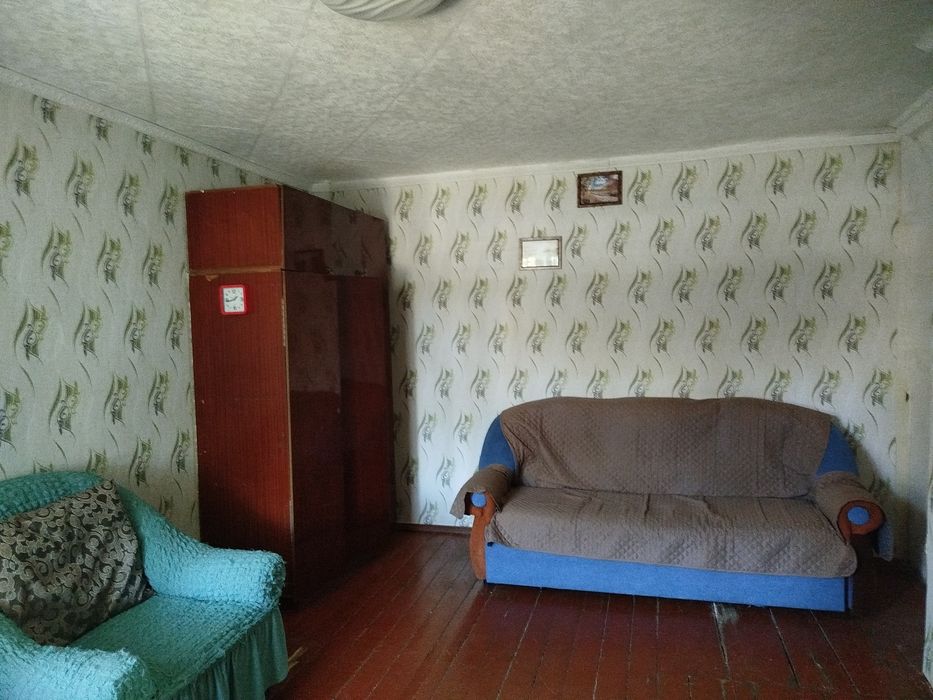 Продам квартиру в бараке.