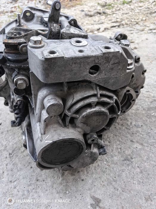 Скоростна кутия 6 степенна ръчна за VW AUDI SEAT Skoda