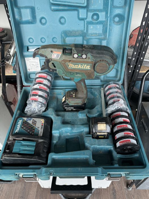 Inchiriere pistol legat fier