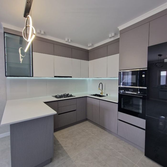 Кухонные гарнитуры