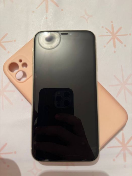 Айфон 11 64гб сатылады