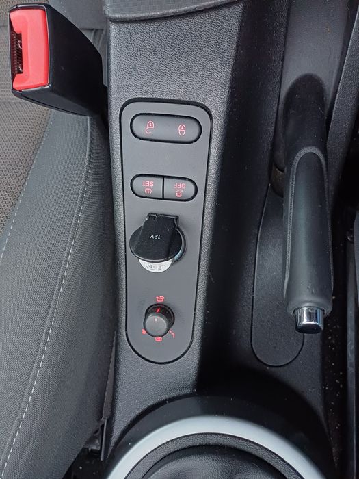 Vând Seat Altea 1.4