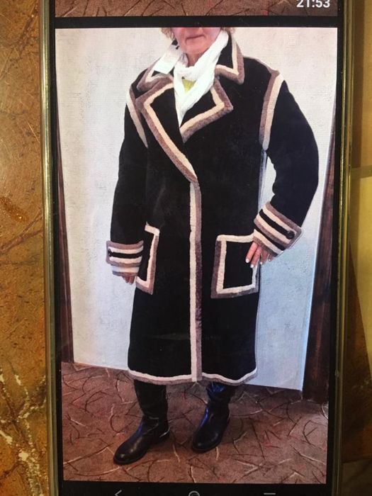 Шуба  мех каракульча