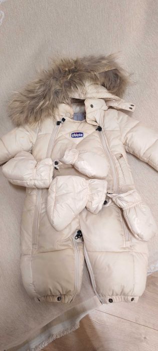 Продам комбинезон Chicco
