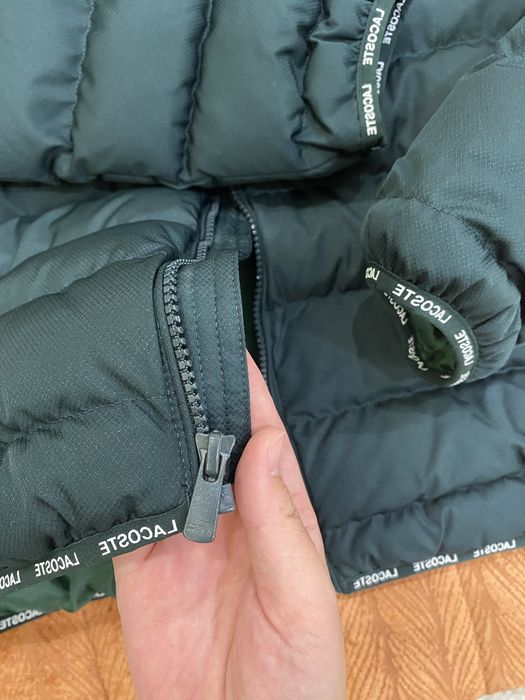Куртка от фирмы LACOSTE
