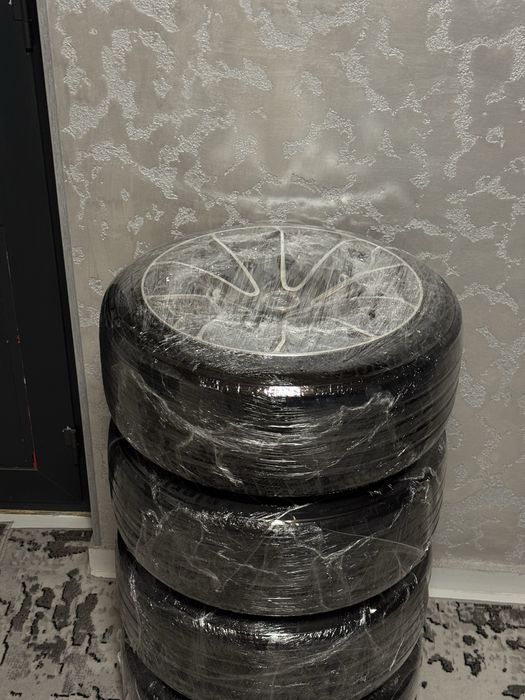 Diska 18 razmerdagi yaponski diska