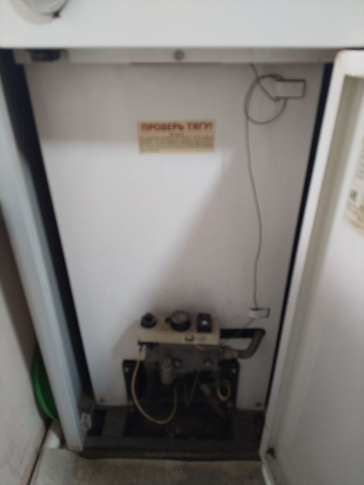Газовый отопительный печь