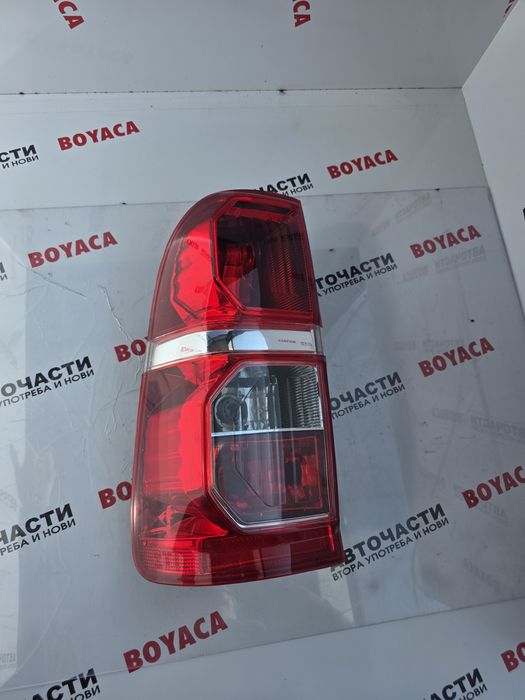 Ляв стоп Toyota Hilux 011-015г
