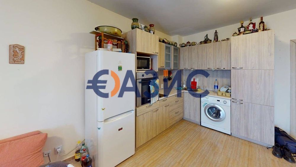 Продава се Двустаен апартамент в с. Кошарица, Област Бургас - 64 кв.м за 1016 €/кв.м - Снимка #10