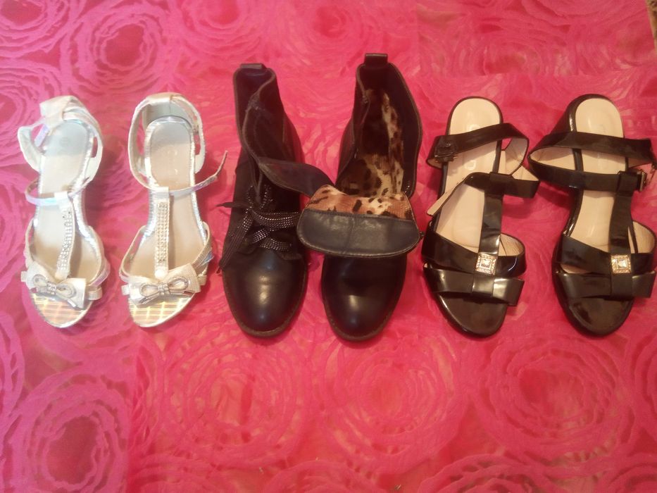 Босоножки 38размер.