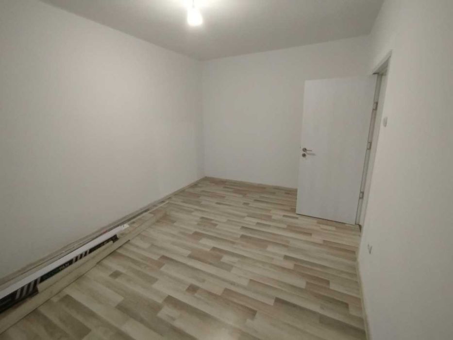 Продава се Тристаен апартамент в Пловдив, Гагарин - 62 кв.м за 1630 €/кв.м - Снимка #3