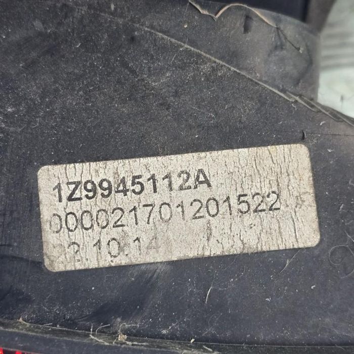 Stop aripa dreapta Skoda Octavia 2 facelift