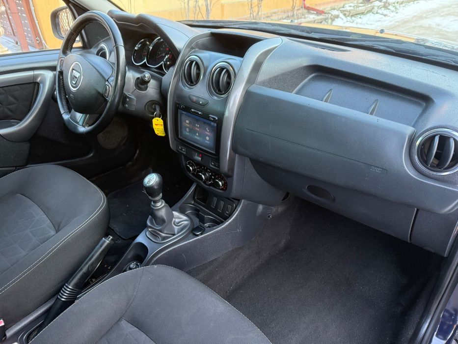 Proprietar Duster facelift 06/2014 motor 1.5 Dci 110Cp 6 viteze Euro 5
