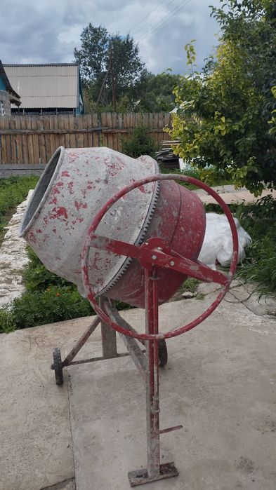 Бетономешалка,мешалка,бетонсместитель