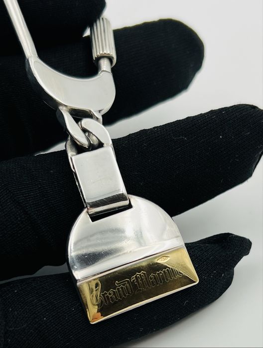 Grand Marnier сребърен италиански ключодържател със златна плочка 18к