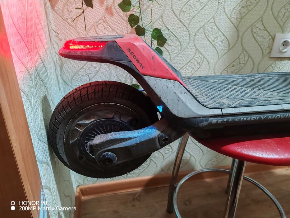 Электросамокат ninebot p100su