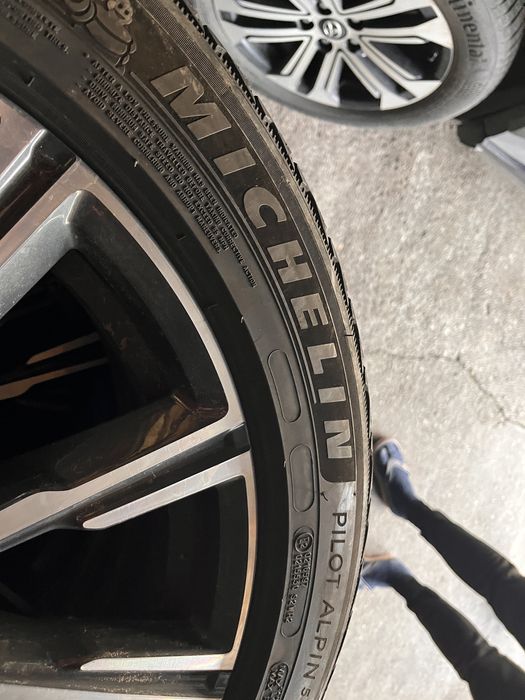 Roti de iarna originale BMW X5/X6 MSport cu anvelope Michelin