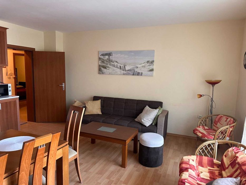 Тристаен с паркомясто в к-с Ривиера парк - к.к. Златни пясъци