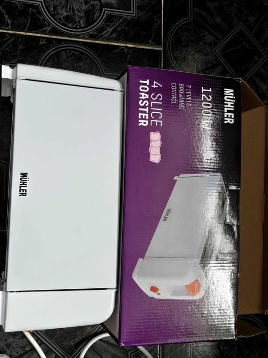 Голям тостер за препечени филийки