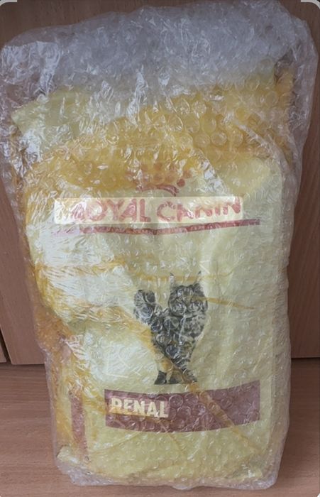 Продам сухой корм для кошек Royal Canin Renal