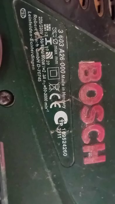 Vînd bormaşină cu percuţie BOSCH