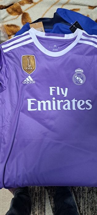 Vând tricou cu Ronalfo