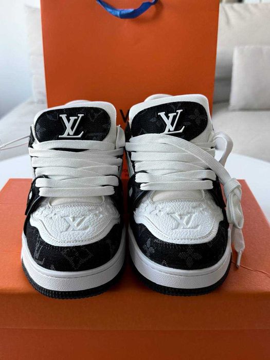 Дамски маратонки LV, размер 39