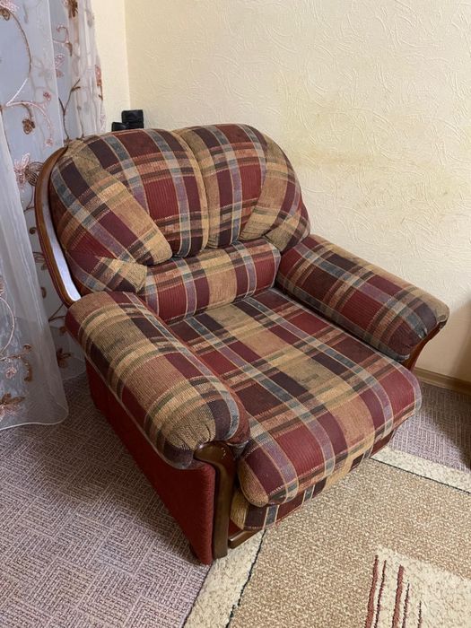 Продам диван-софу и кресло