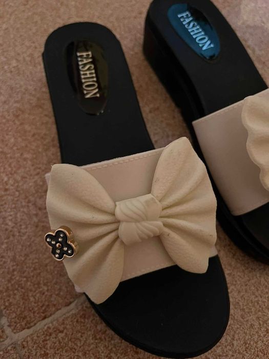 дамски чехли нови