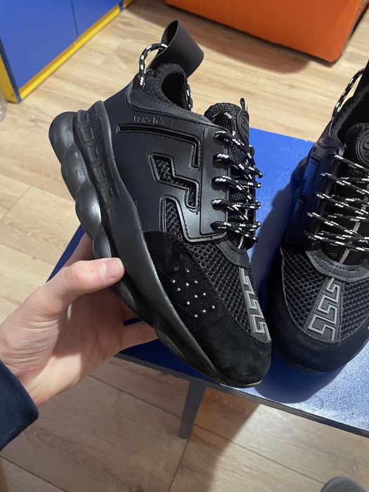 Versace Chain Reaction