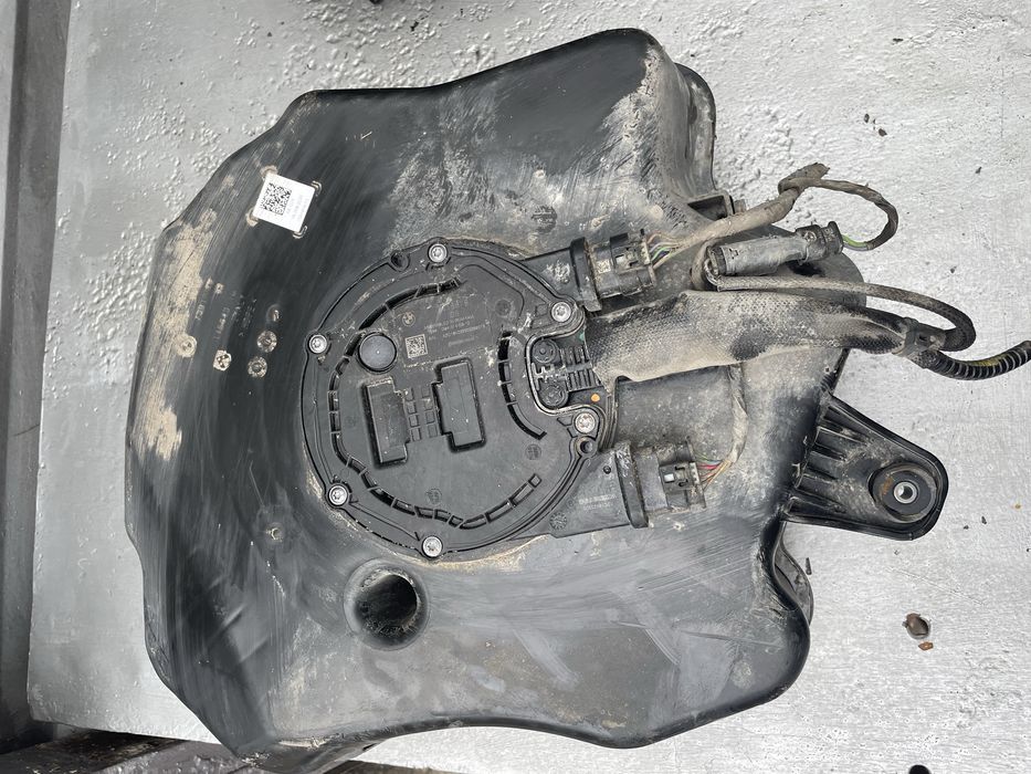 Резервоар БМВ Г30/ Г31 дизел (rezervoqr BMW G30/ G31)