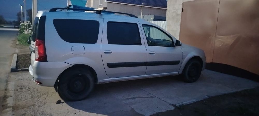 Ларгус сатылады жағдайы өте жақсы. 2018ж.