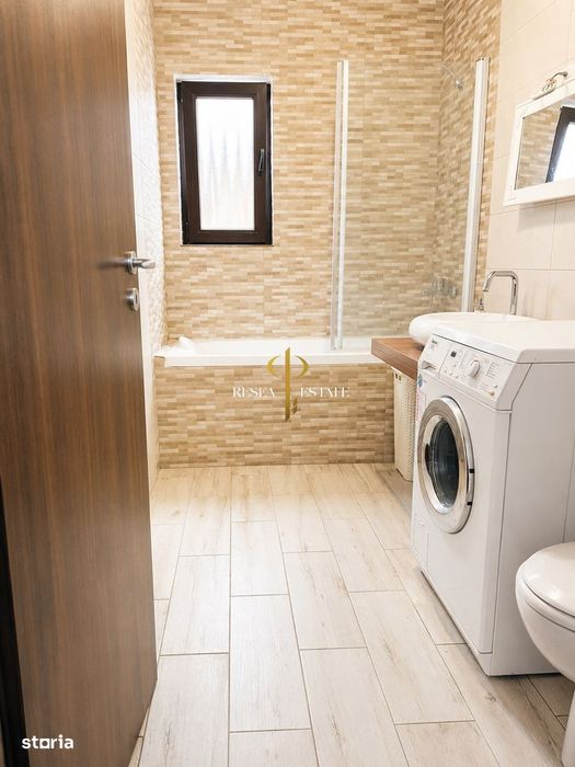 Apartament cu 3 camere - decomandat + pod | curte și parcare| Giroc