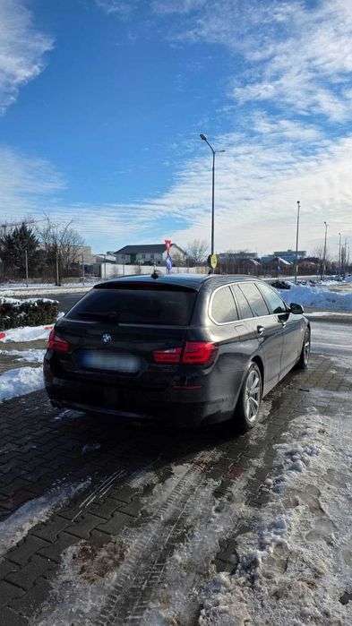 BMW SERIA 5 530D F11 2011