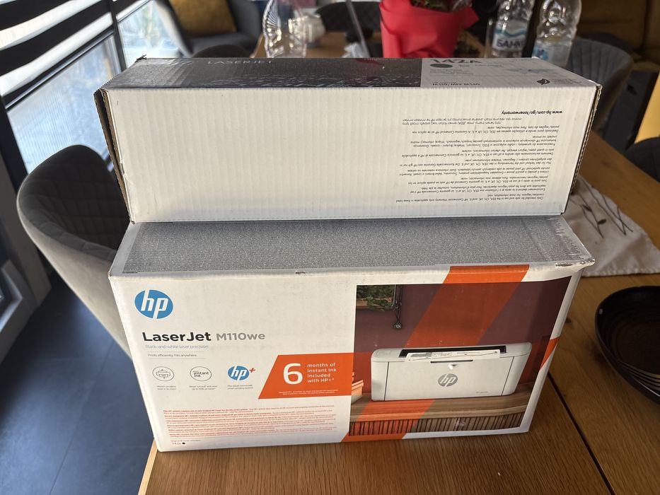 HP LaserJet M110wе почти НОВ