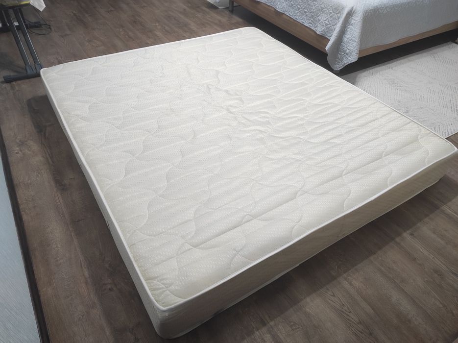 Матрас 180*200 см