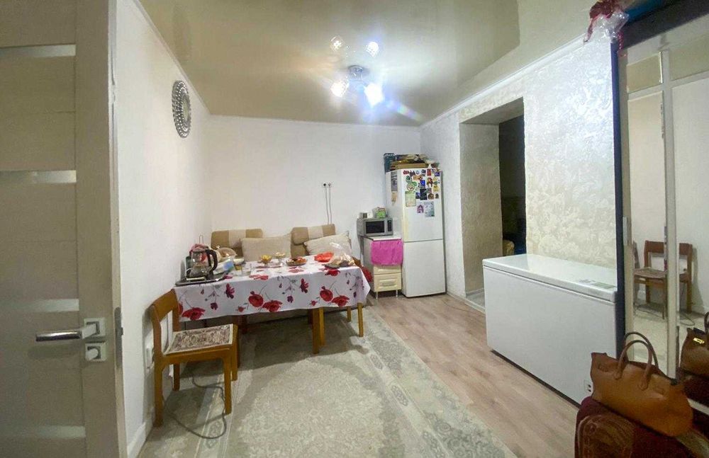 Дом, район Центр, Танат Империя