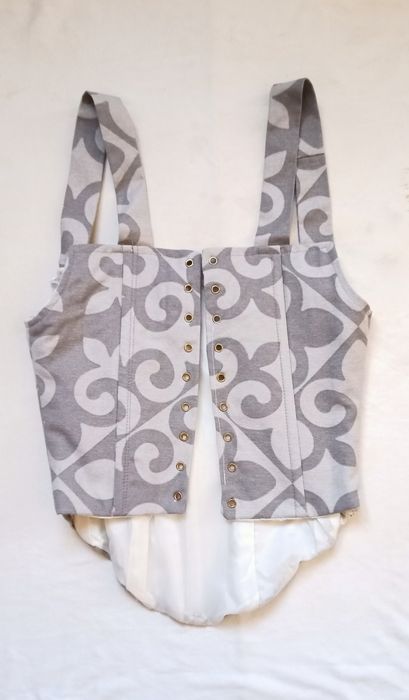 Элегантный этно корсет