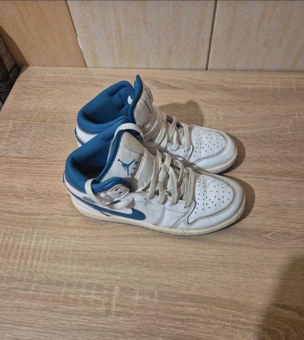 Nike Jordan white blue 36 37.5
