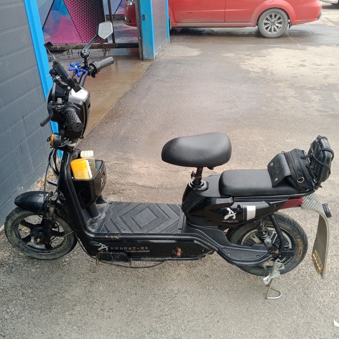 Электроскутер ск8