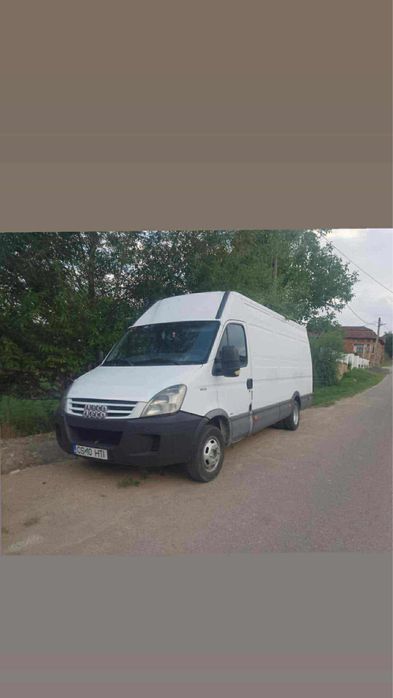 Vand Iveco Daily cu dublu ax