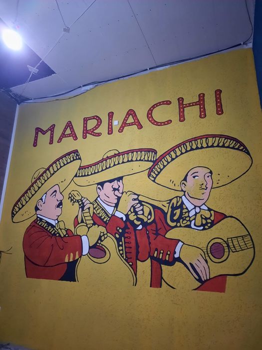 Услуги художника: роспись стен актобе