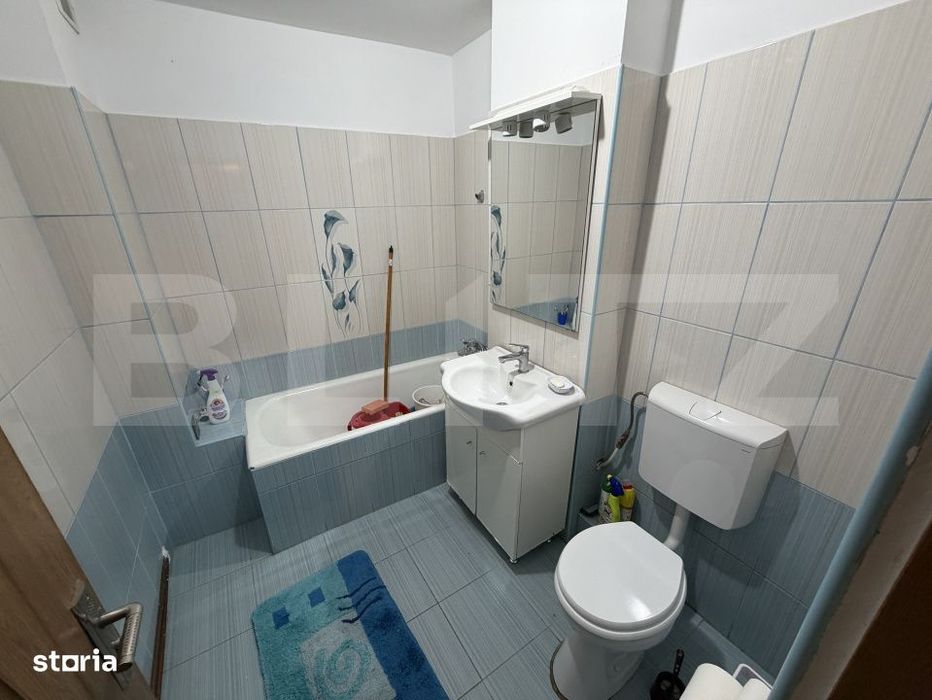 Apartament 4 camere, 74 mp, zona Cetate